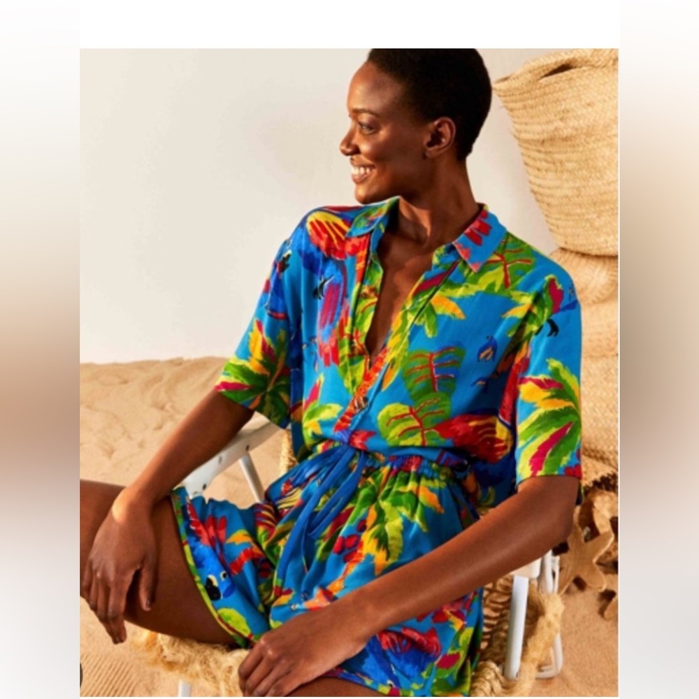 NWT Farm Rio Sunny Day Unisex Button Down Shirt